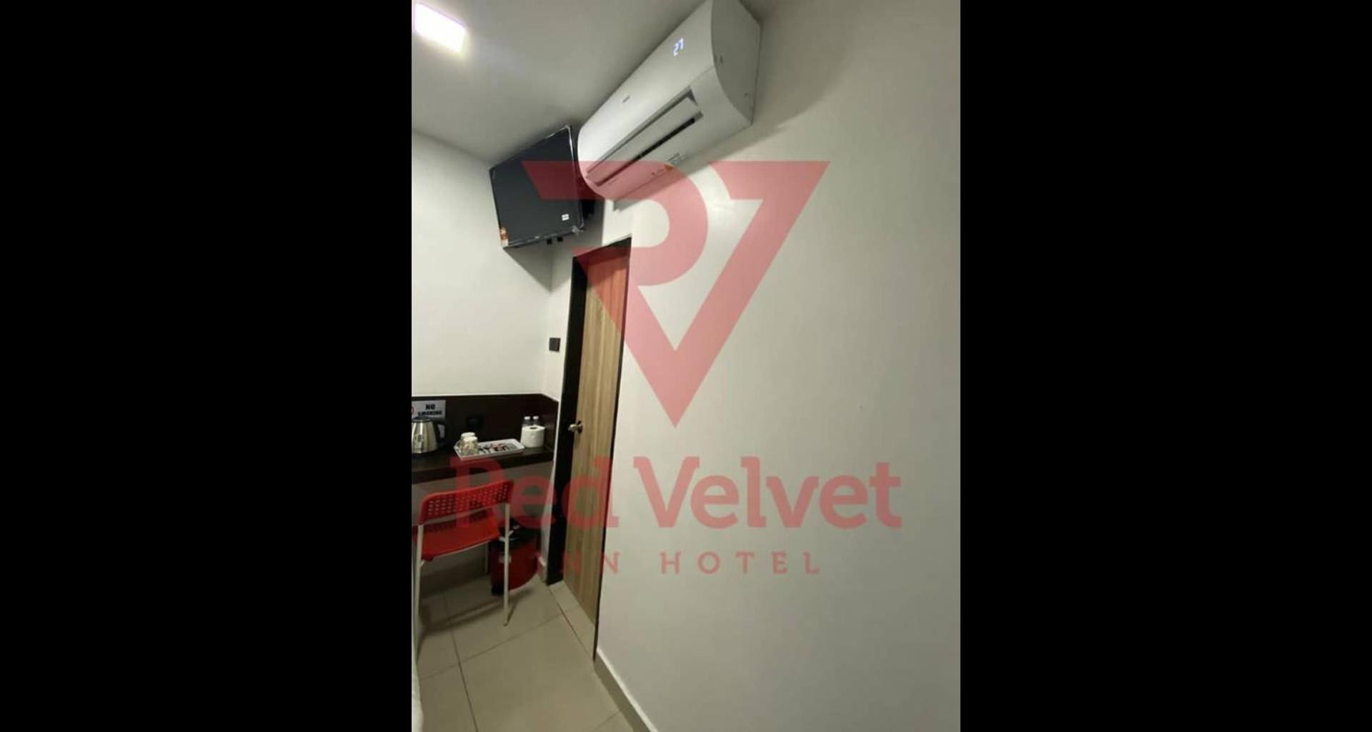 Red Velvet Inn Bukit Bintang Kuala Lumpur Exteriör bild