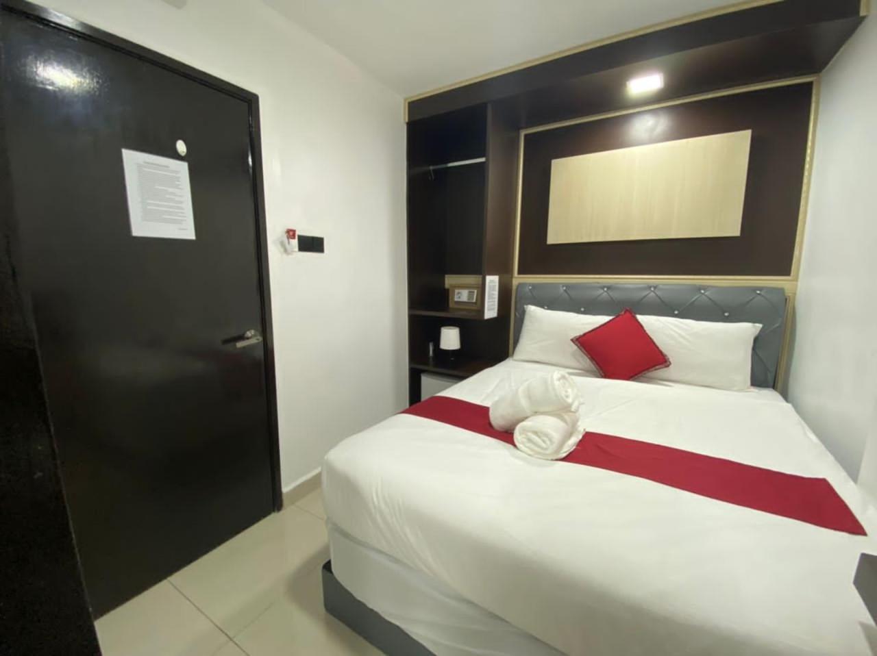 Red Velvet Inn Bukit Bintang Kuala Lumpur Exteriör bild
